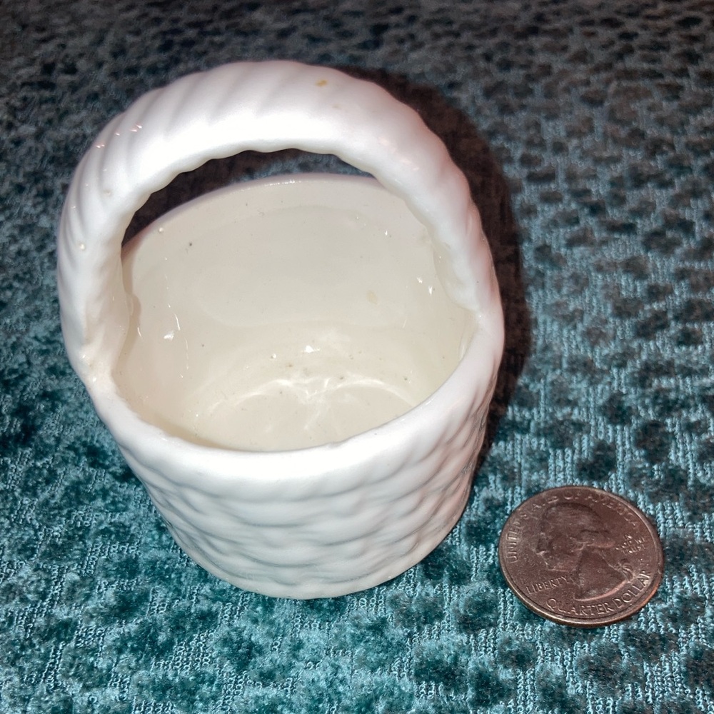 Vintage white ceramic mini basket